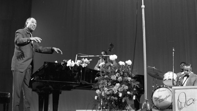 Дюк Эллингтон во время концерта в Ленинграде